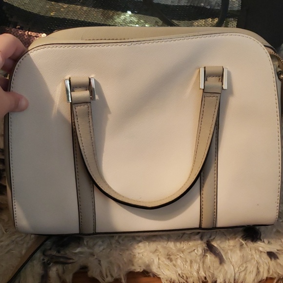 Kate Spade Purse - Picture 2 of 3